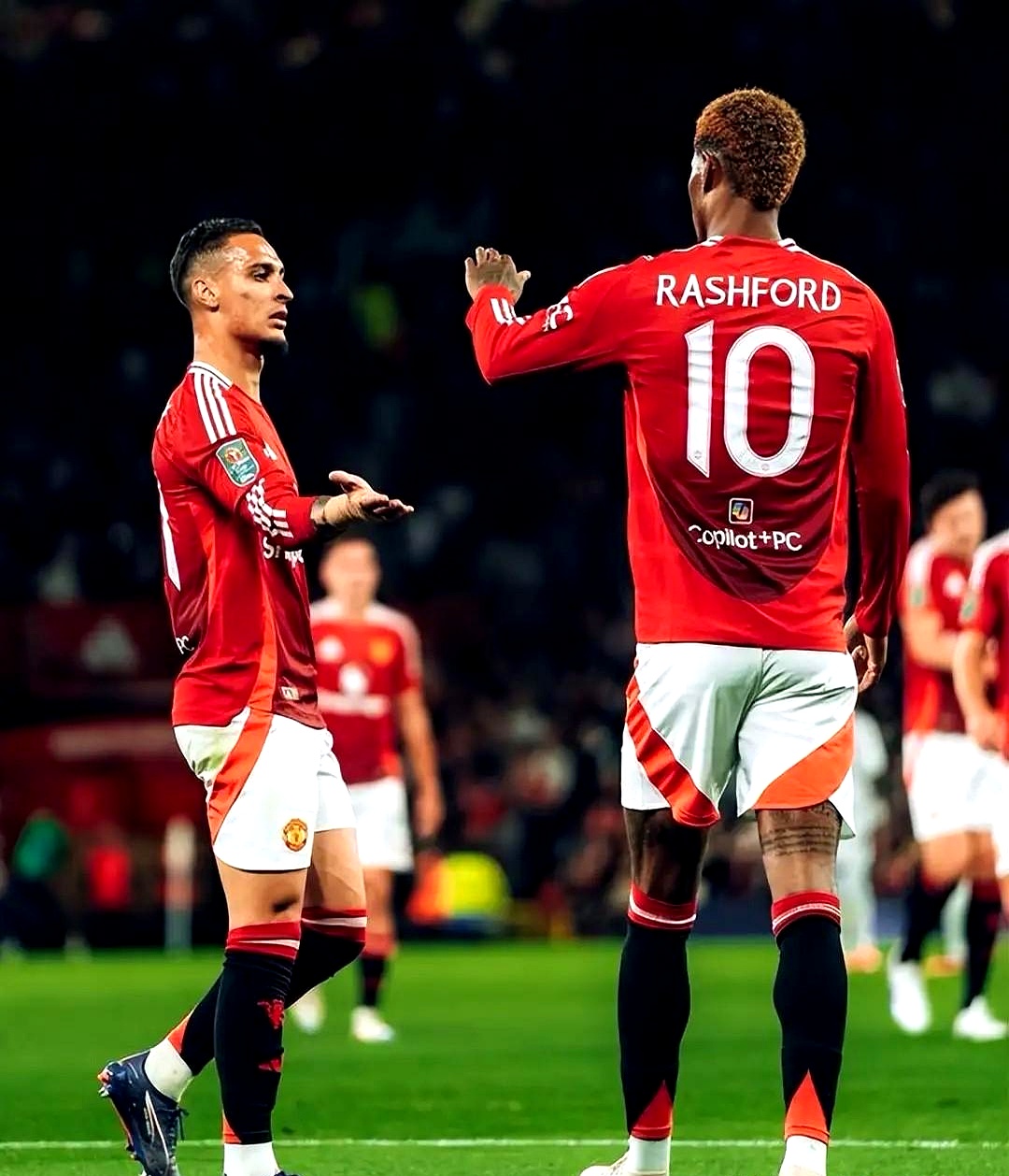 包含今晚社区盾焦点战，曼联遗憾出局，信心回归，球队文化再被提及的词条