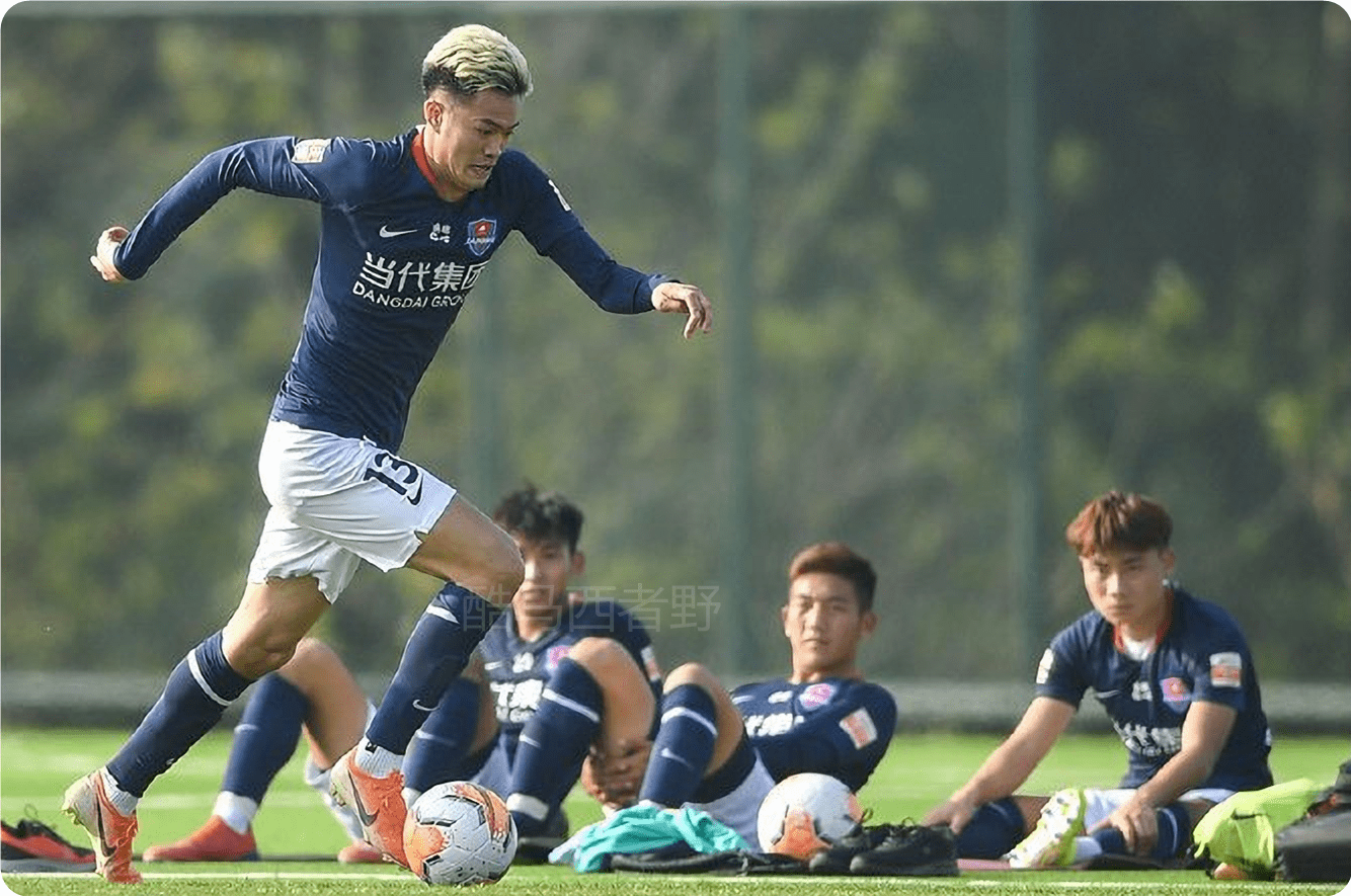 奥兰多魔术训练开放日，国际比赛日篮板制胜引欢呼，中超在即，球队文化再被提及的简单介绍